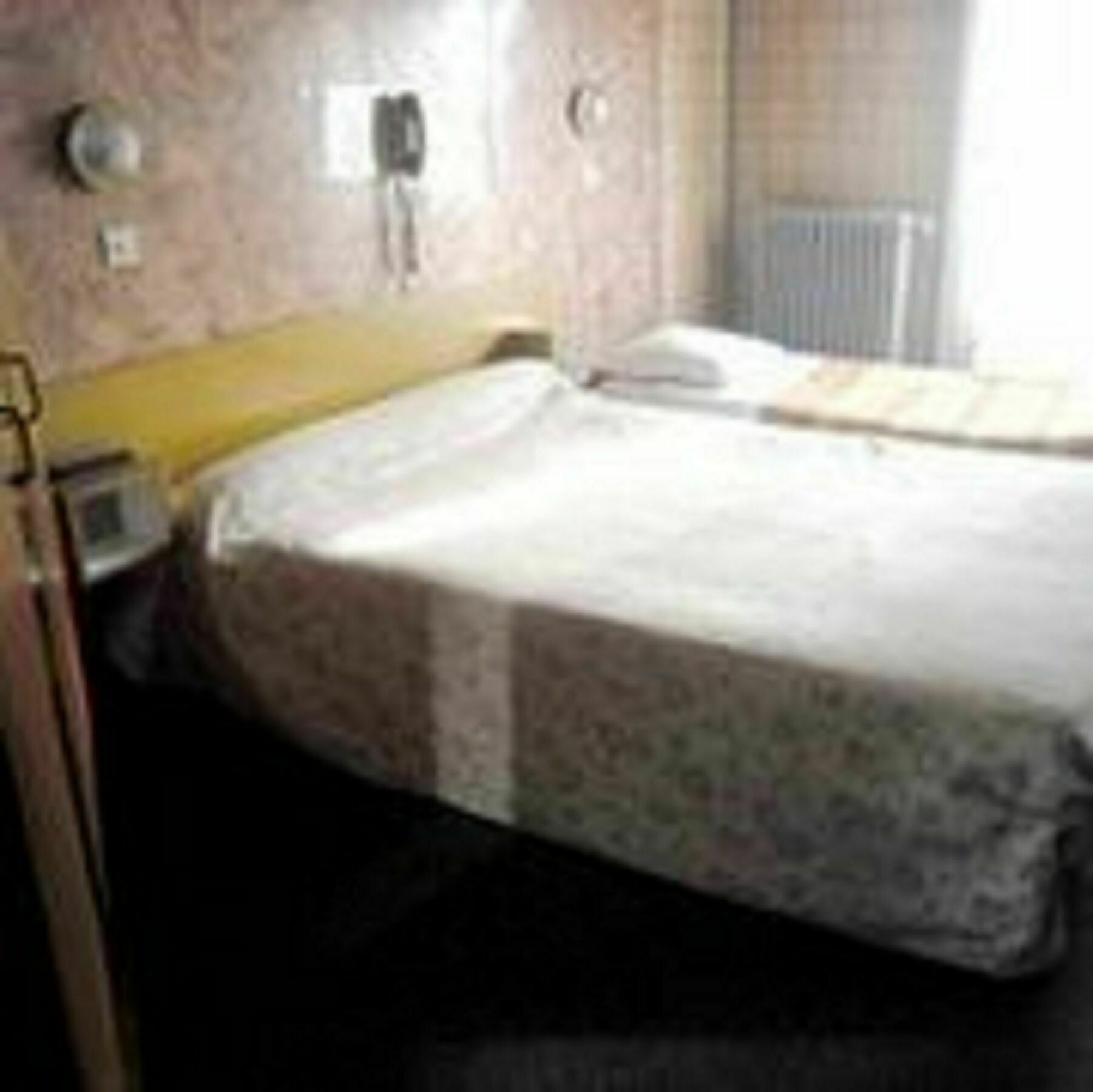 De La Comete 3* Parijs